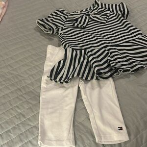 Tommy Hilfiger Black/White baby 2 piece outfit